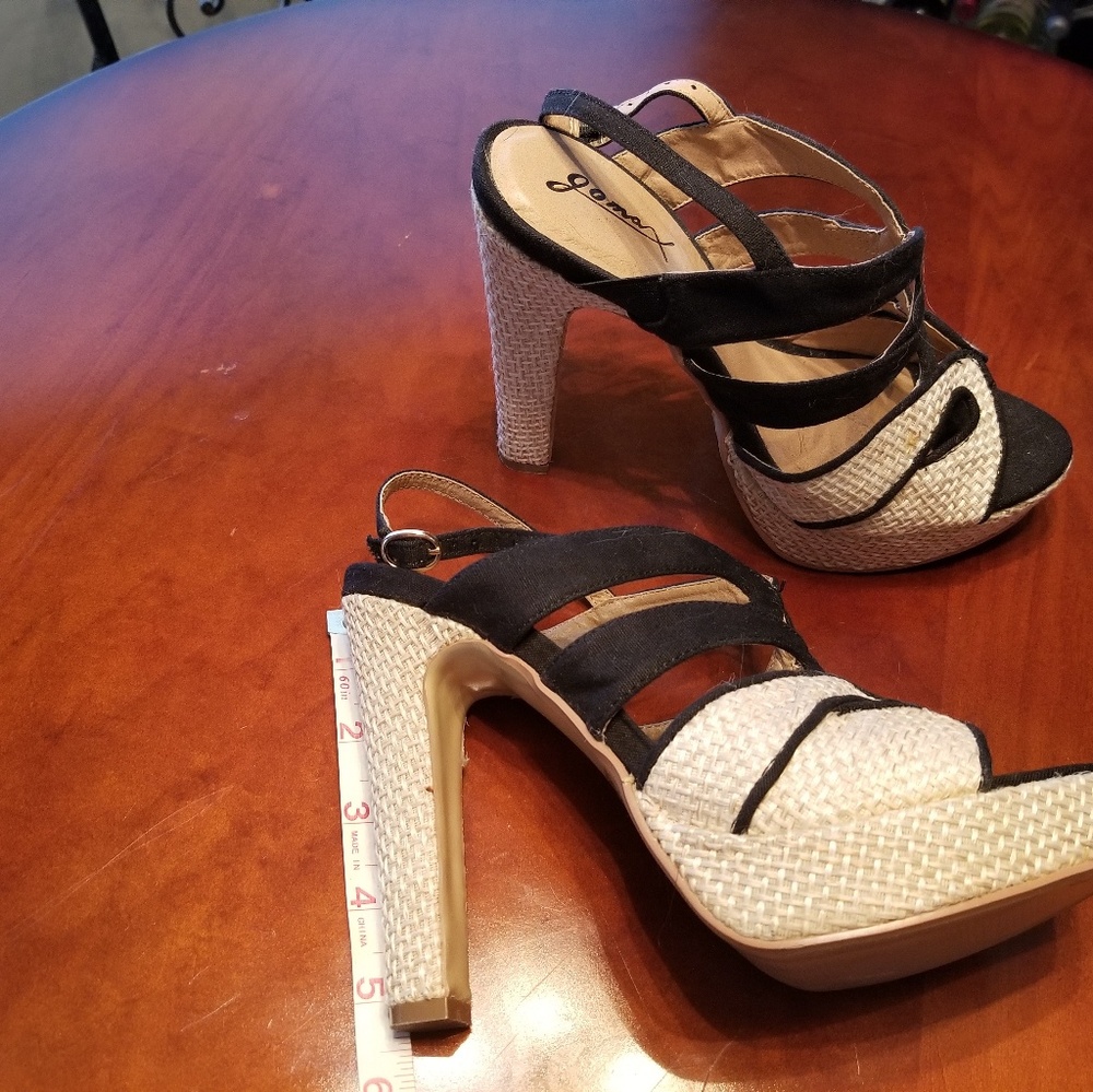 Gomax Platform Sandals